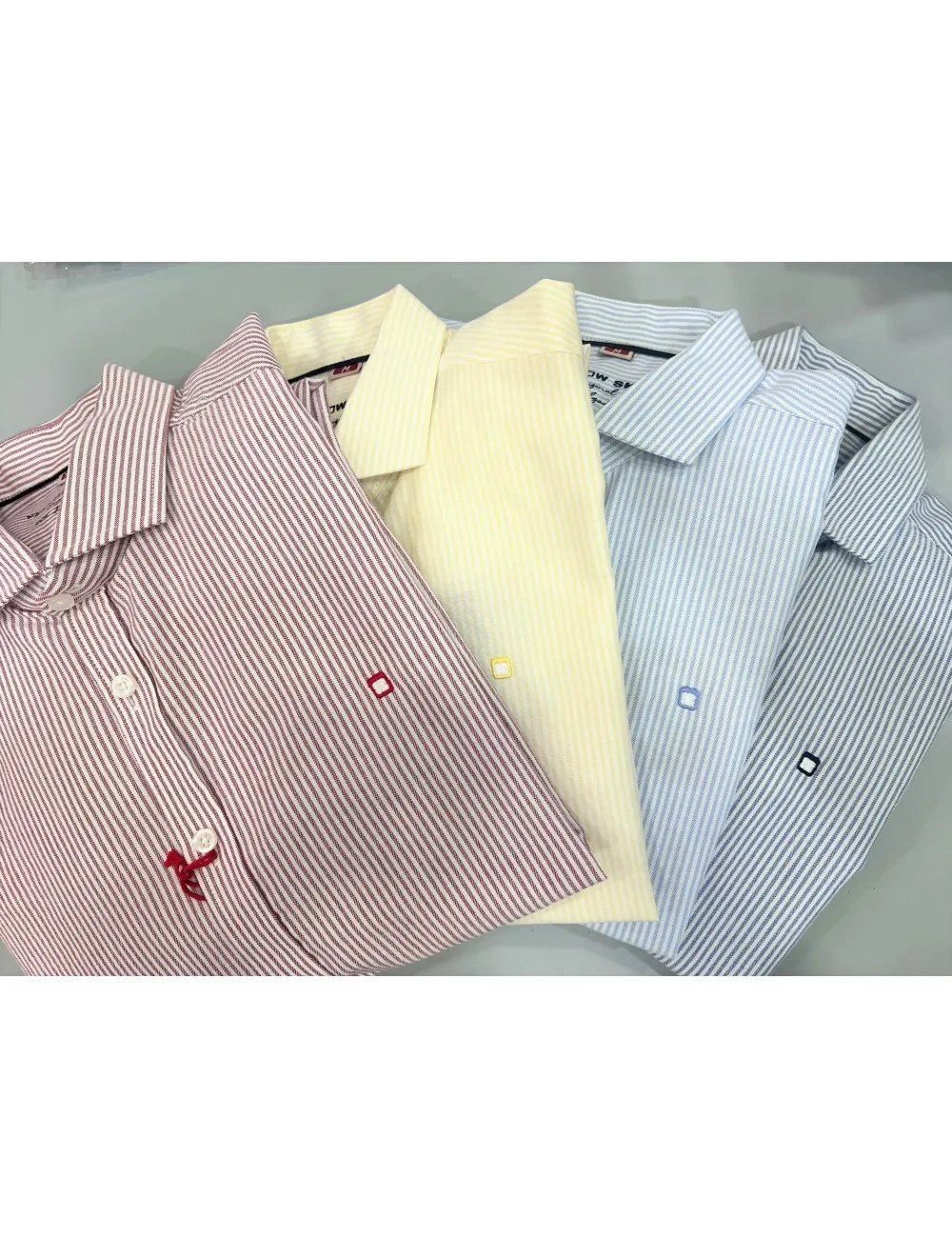 8376 CAMISA OXFORD RAYA