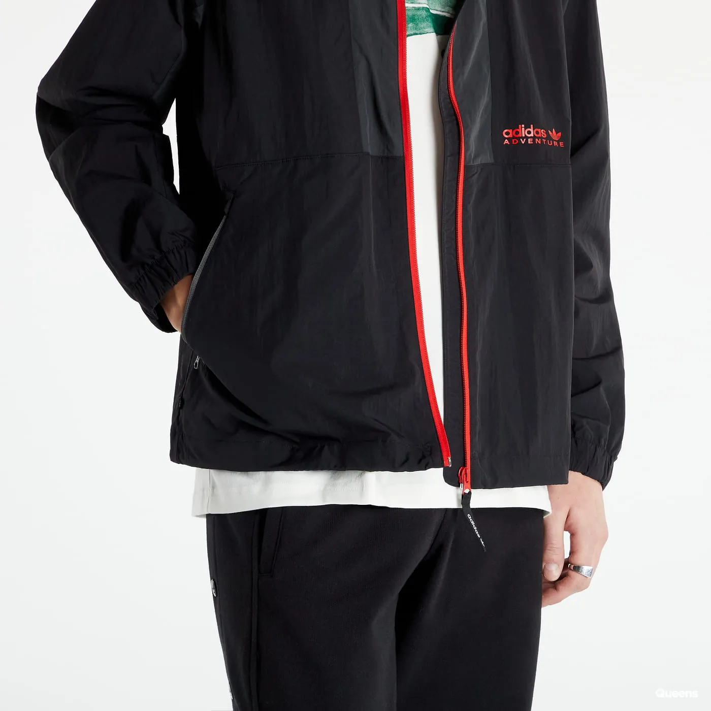 adidas Originals Adventure  DM Black Windbreaker