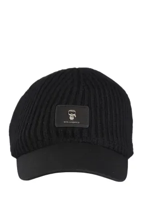 Gorra negra de punto Ikonik