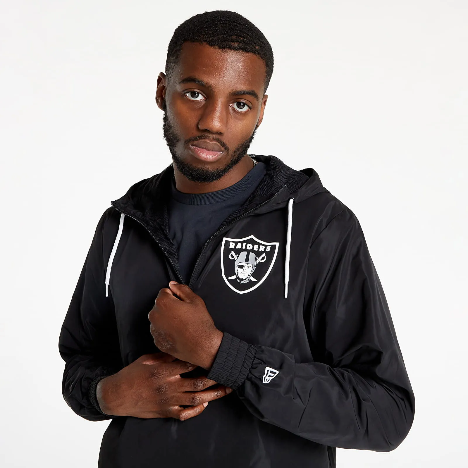 New Era NFL Outline Logo Windbreaker Las Vegas Raiders