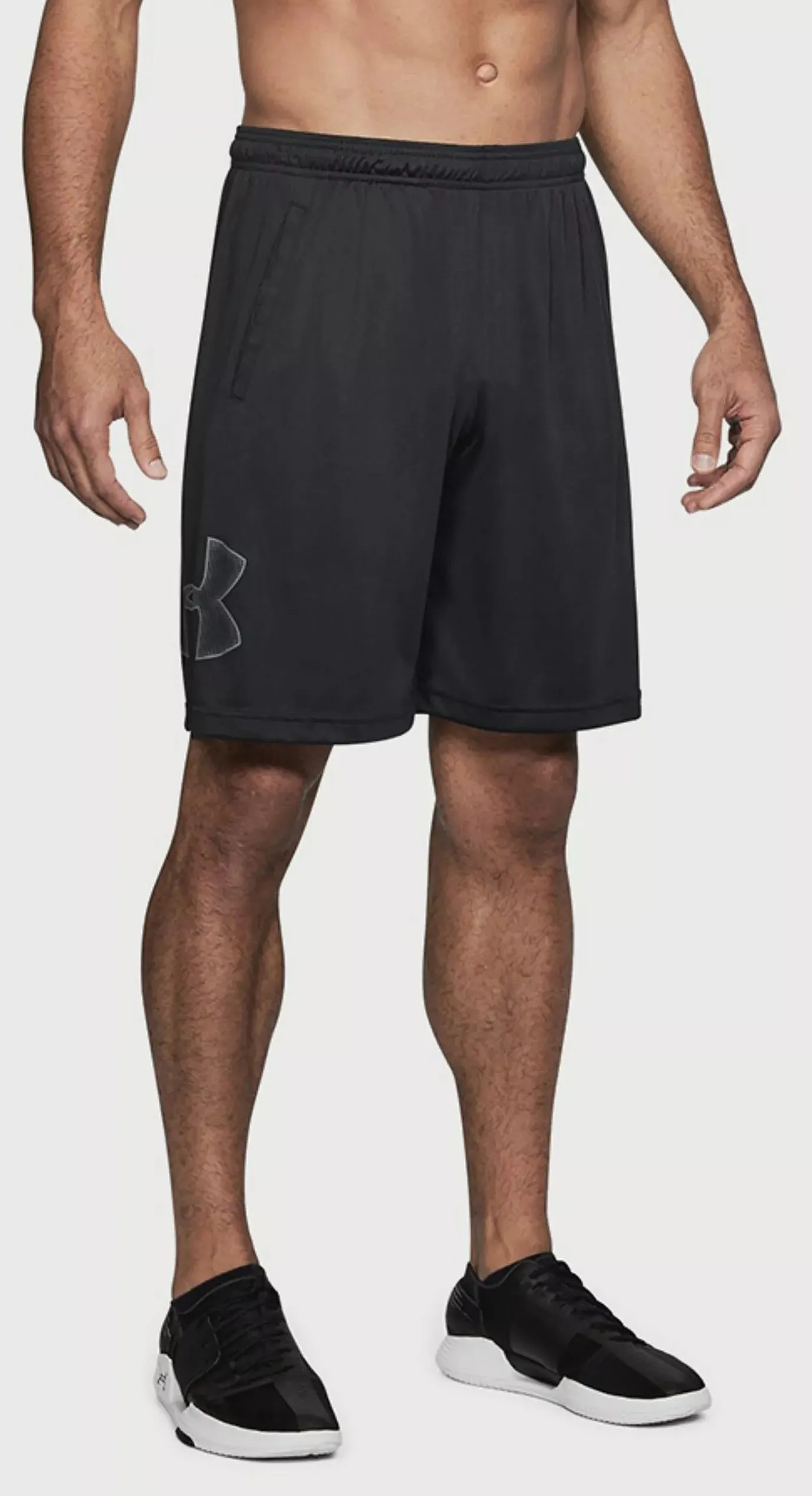 pantalones cortos Under Armour Tech Graphic - 001/Black/Graphite - men´s